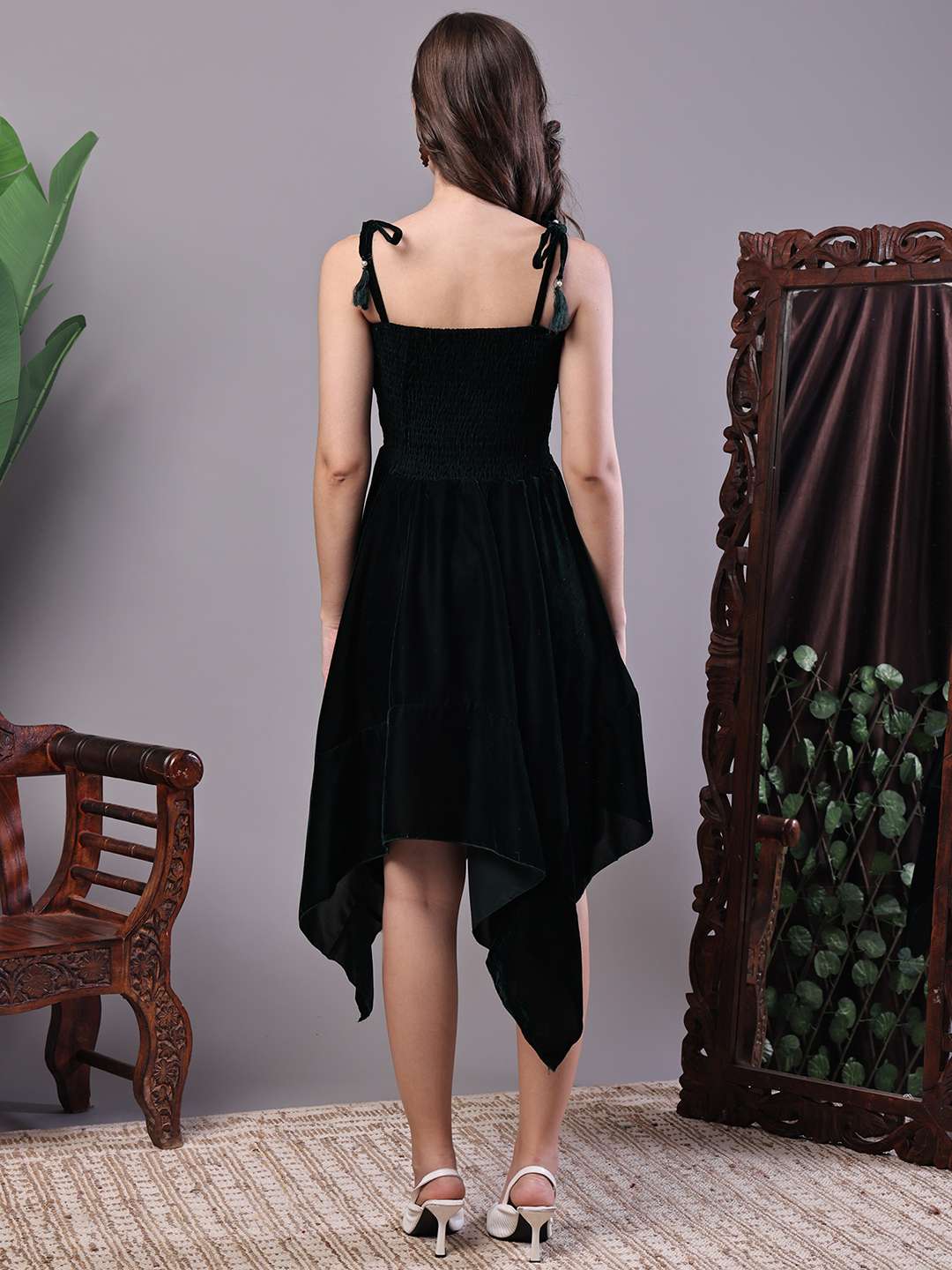 Women's Bottle Green Junglee Pattern Velvet Handkerchief Hem Dress Midi Dresses - Image 2